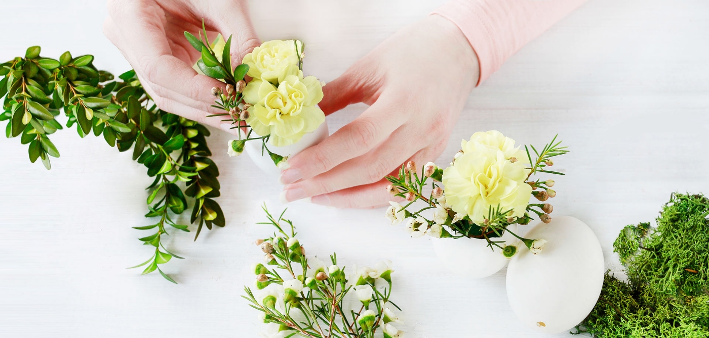 Idei de cadou floral pentru aniversări și onomastici